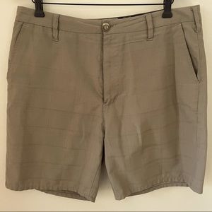 5/$25 RipZone Shorts Beige Size 34